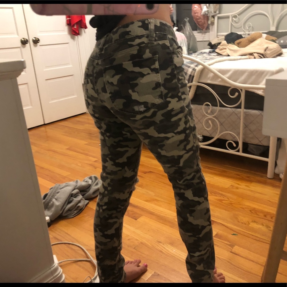 Camo jeans